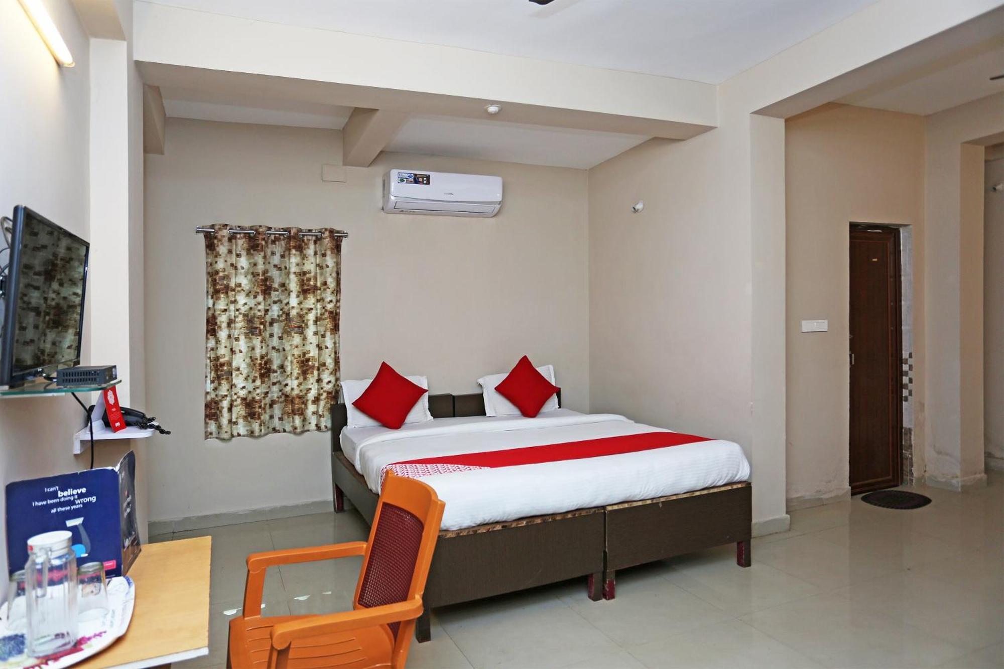 Super Hotel O Nilay Classic Bhuvanesvar Kültér fotó